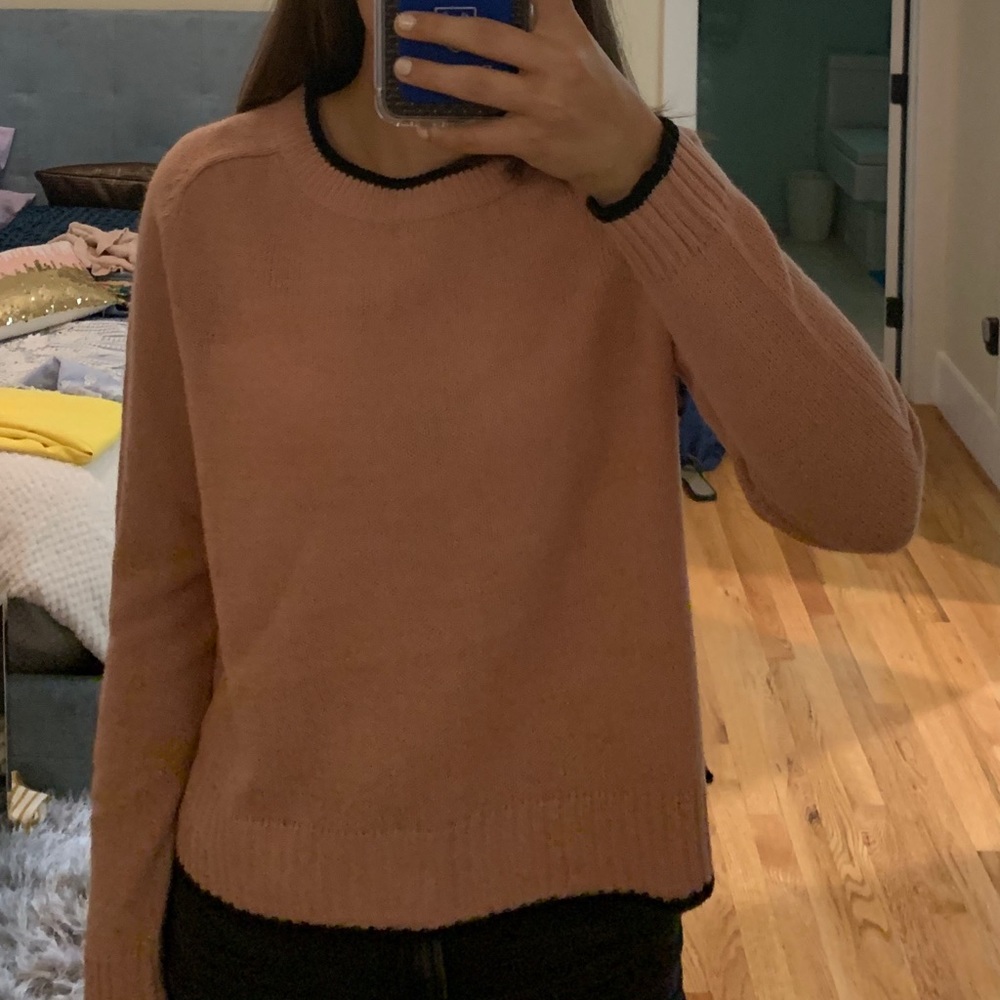HM light sweater